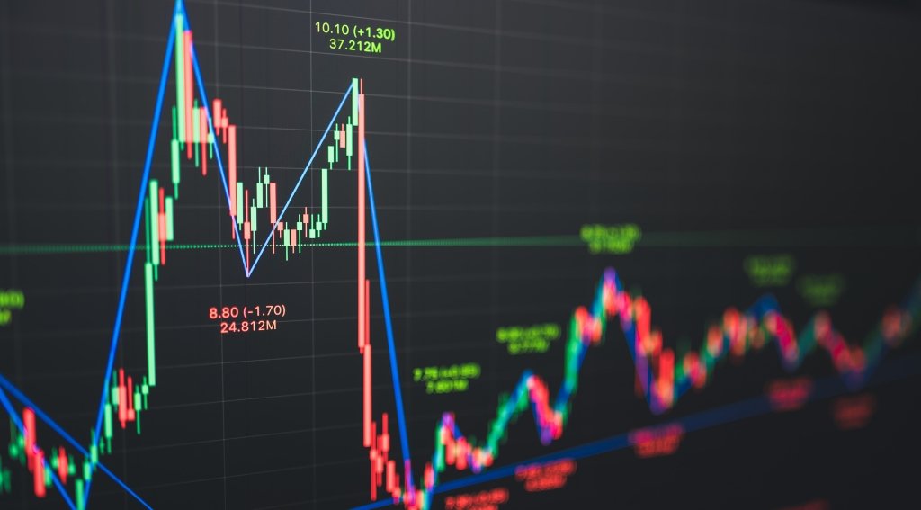 4 Reasons to Invest in a New Business in 2025